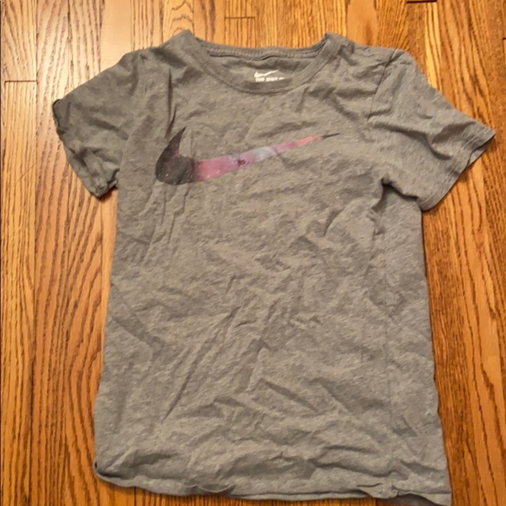 Nike galaxy tee